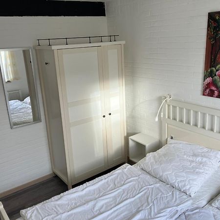 Schoenes Ferienhaus In Tossens Mit Schoenem Garten Butjadingen Exterior foto