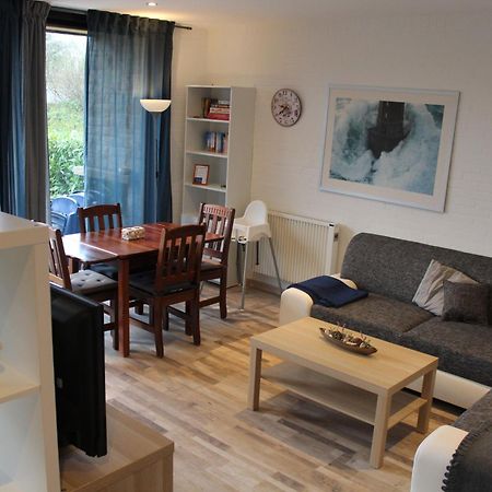 Schoenes Ferienhaus In Tossens Mit Schoenem Garten Butjadingen Exterior foto